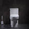 Uma altura alongada branca contornada parte moderna do conforto do assento redondo do toalete